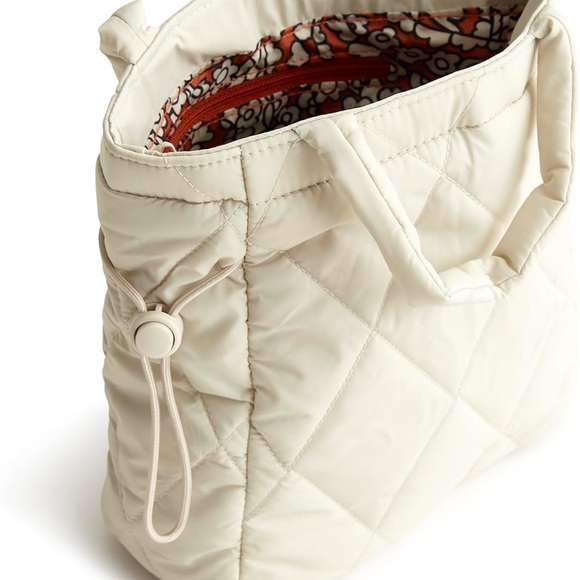 Vera Bradley Cream‎ Quilted Fabric Tote - Picture 6 of 7